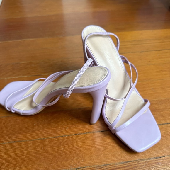 Lavender Strappy Heeled Sandals - Picture 4 of 4